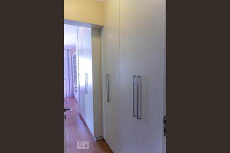 Apartamento à venda com 119m², 3 quartos e 2 vagasQuarto 3