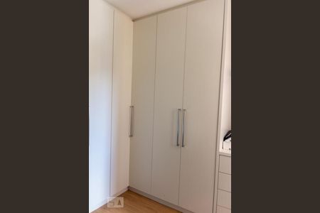 Apartamento à venda com 119m², 3 quartos e 2 vagasQuarto 2