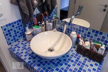 Apartamento à venda com 119m², 3 quartos e 2 vagasBanheiro