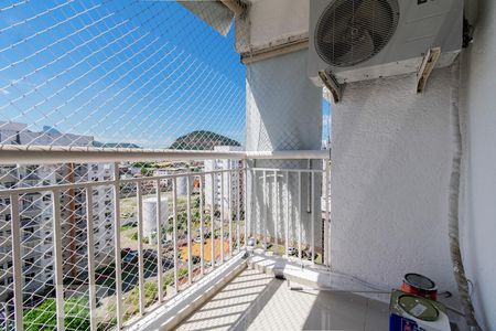 Varanda de apartamento para alugar com 2 quartos, 50m² em Jacarepaguá, Rio de Janeiro