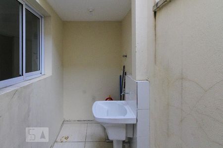 Casa de condomínio para alugar com 65m², 2 quartos e 1 vaga Casa de condomínio para alugar com 65m², 2 quartos e 1 vagaÁrea de Serviço