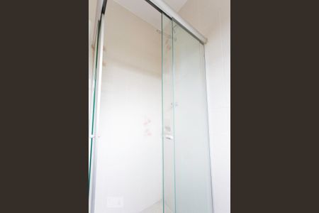 Apartamento para alugar com 60m², 2 quartos e 1 vaga Apartamento para alugar com 60m², 2 quartos e 1 vagaBanheiro
