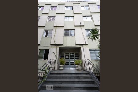 Apartamento para alugar com 60m², 2 quartos e 1 vaga Apartamento para alugar com 60m², 2 quartos e 1 vagaFachada do bloco