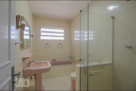 Apartamento para alugar com 180m², 3 quartos e 1 vagaBanheiro