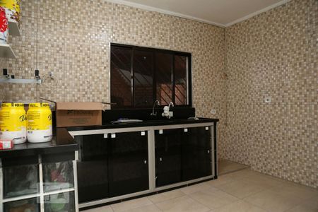 Casa à venda com 400m², 5 quartos e 5 vagasCozinha