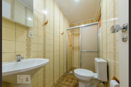 Banheiro de apartamento para alugar com 1 quarto, 32m² em Botafogo, Campinas