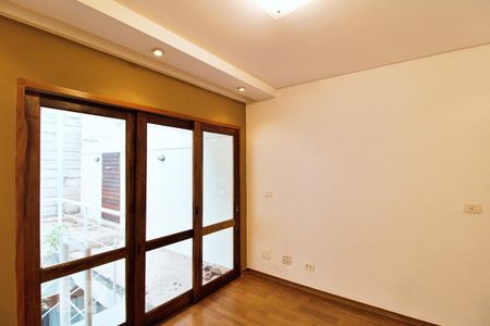 Casa para alugar com 115m², 3 quartos e 1 vaga Casa para alugar com 115m², 3 quartos e 1 vagaSuíte 1