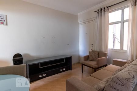 Apartamento à venda com 45m², 1 quarto e 1 vaga Apartamento à venda com 45m², 1 quarto e 1 vagaSala