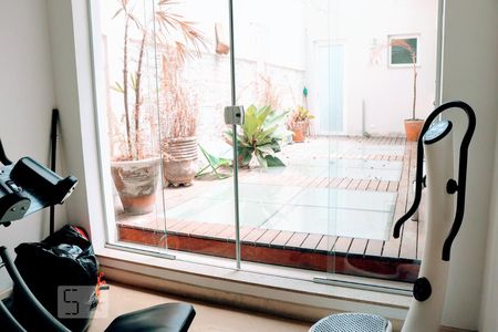 Casa à venda com 300m², 3 quartos e 4 vagasÁrea Externa