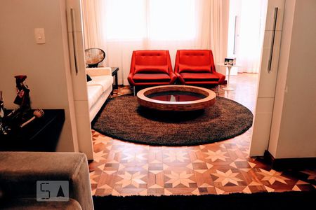 Sala de casa à venda com 3 quartos, 300m² em Aclimação, São Paulo