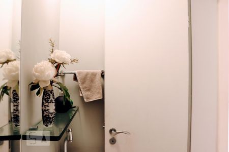 Casa à venda com 300m², 3 quartos e 4 vagasLavabo