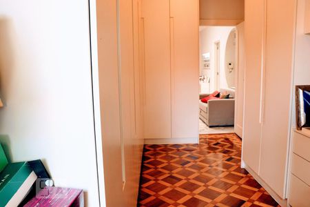 Casa à venda com 300m², 3 quartos e 4 vagasCloset do Quarto 1