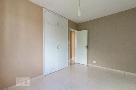 Quarto 2 de apartamento para alugar com 3 quartos, 90m² em Carlos Prates, Belo Horizonte