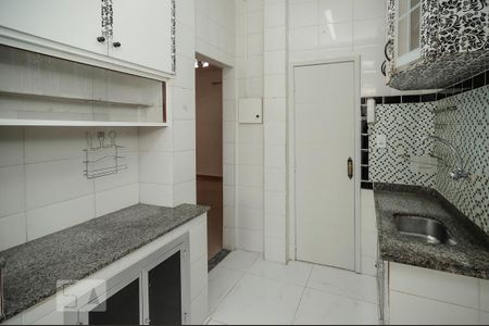 Apartamento para alugar com 72m², 3 quartos e sem vaga Apartamento para alugar com 72m², 3 quartos e sem vagaCozinha