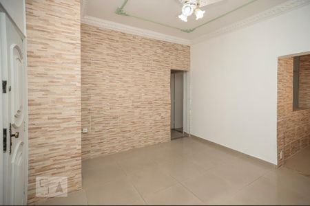 Sala de apartamento para alugar com 3 quartos, 72m² em Todos Os Santos, Rio de Janeiro