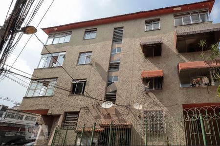 Apartamento para alugar com 72m², 3 quartos e sem vaga Apartamento para alugar com 72m², 3 quartos e sem vagaFachada