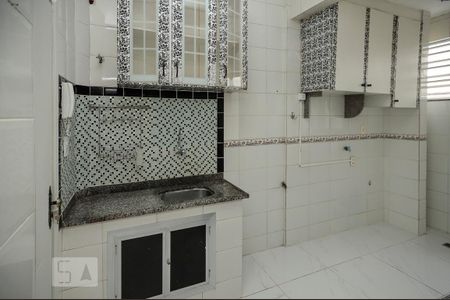 Apartamento para alugar com 72m², 3 quartos e sem vaga Apartamento para alugar com 72m², 3 quartos e sem vagaCozinha