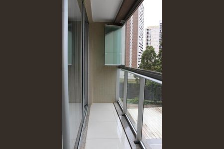 Apartamento para alugar com 33m², 1 quarto e 1 vagavaranda