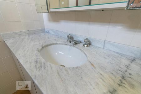 Casa à venda com 456m², 4 quartos e 14 vagasBanheiro da Suíte