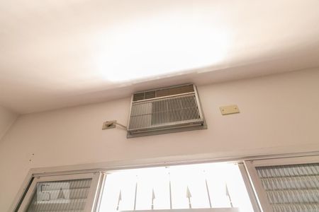 Casa à venda com 456m², 4 quartos e 14 vagasQuarto 1 -  Ar Condicionado