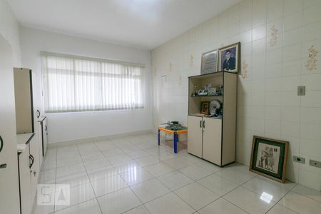 Casa à venda com 456m², 4 quartos e 14 vagasCozinha - Copa