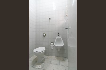 Casa à venda com 456m², 4 quartos e 14 vagasBanheiro 5