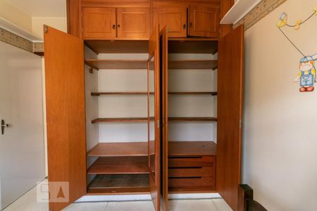 Casa à venda com 456m², 4 quartos e 14 vagasQuarto 2