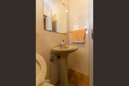 Banheiro 1 de casa à venda com 4 quartos, 456m² em Penha de França, São Paulo