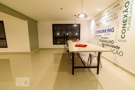 Studio à venda com 36m², 1 quarto e 1 vaga Studio à venda com 36m², 1 quarto e 1 vagaCoworking