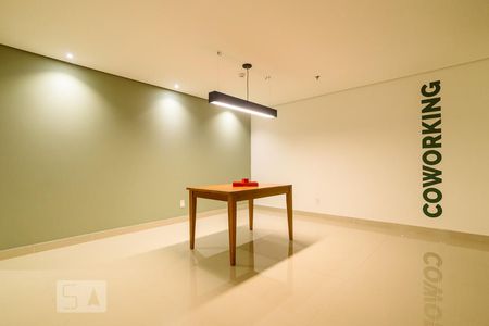 Studio à venda com 36m², 1 quarto e 1 vaga Studio à venda com 36m², 1 quarto e 1 vagaCoworking