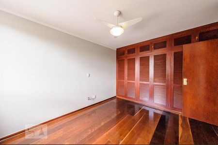 Apartamento à venda com 199m², 4 quartos e 2 vagasQuarto 2