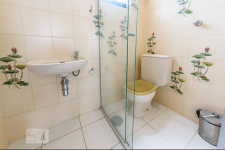 Apartamento à venda com 199m², 4 quartos e 2 vagasBanheiro de Serviço