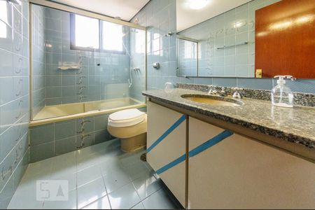 Apartamento à venda com 199m², 4 quartos e 2 vagasBanheiro Social