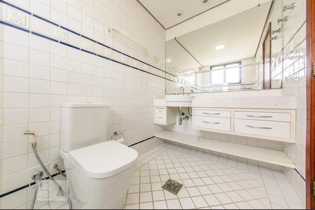 Apartamento à venda com 199m², 4 quartos e 2 vagasBanheiro - Suite Master