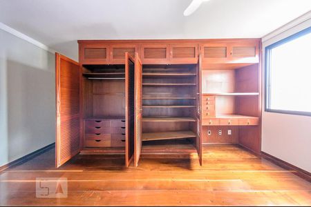 Apartamento à venda com 199m², 4 quartos e 2 vagasQuarto 4 - Suite Master