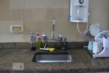 Apartamento à venda com 100m², 2 quartos e 2 vagasCozinha