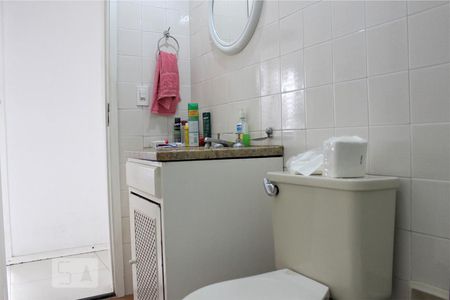 Apartamento à venda com 100m², 2 quartos e 2 vagasBanheiro Social