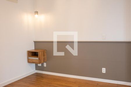 Quarto de apartamento à venda com 1 quarto, 47m² em Parque Industrial Tomas Edson, São Paulo