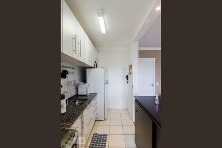 Apartamento à venda com 52m², 2 quartos e 1 vaga Apartamento à venda com 52m², 2 quartos e 1 vagaCozinha