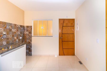 Sala e Cozinha de casa de condomínio para alugar com 2 quartos, 45m² em Vila Maria, São Paulo
