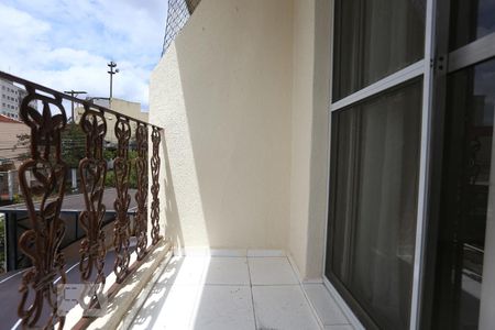 Sacada de apartamento para alugar com 3 quartos, 115m² em Vila Osasco, Osasco