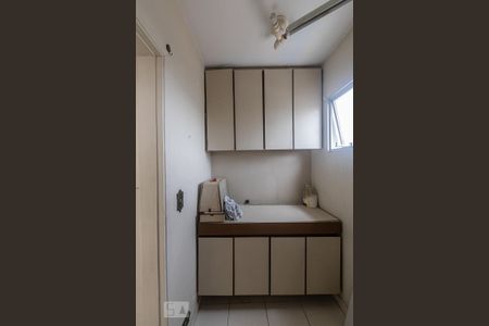 Apartamento à venda com 62m², 2 quartos e 2 vagas Apartamento à venda com 62m², 2 quartos e 2 vagasQuarto de Serviço