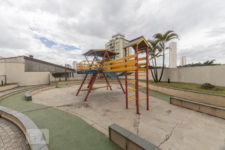 Apartamento à venda com 62m², 2 quartos e 2 vagas Apartamento à venda com 62m², 2 quartos e 2 vagasÁrea Comum - Playground