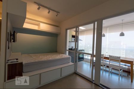 Sala/Quarto de kitnet/studio para alugar com 1 quarto, 33m² em Brooklin, São Paulo