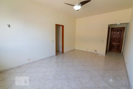 Apartamento à venda com 83m², 2 quartos e 1 vagaSala