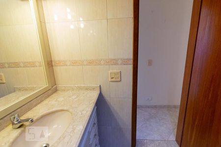 Apartamento à venda com 83m², 2 quartos e 1 vagaBanheiro Social
