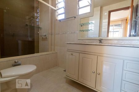 Apartamento à venda com 83m², 2 quartos e 1 vagaBanheiro da Suíte