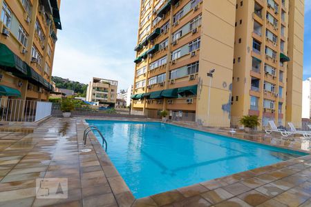 Apartamento à venda com 83m², 2 quartos e 1 vagaÁrea comum - Piscina