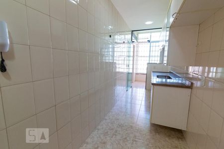 Apartamento à venda com 83m², 2 quartos e 1 vagaCozinha