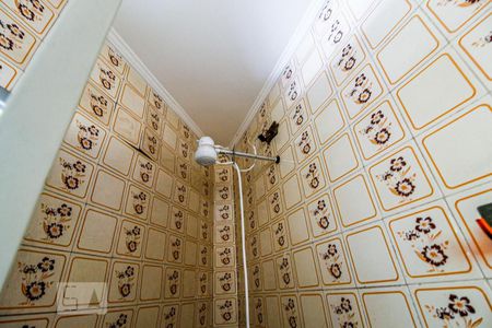 Casa à venda com 181m², 4 quartos e 3 vagasBanheiro Suíte 2